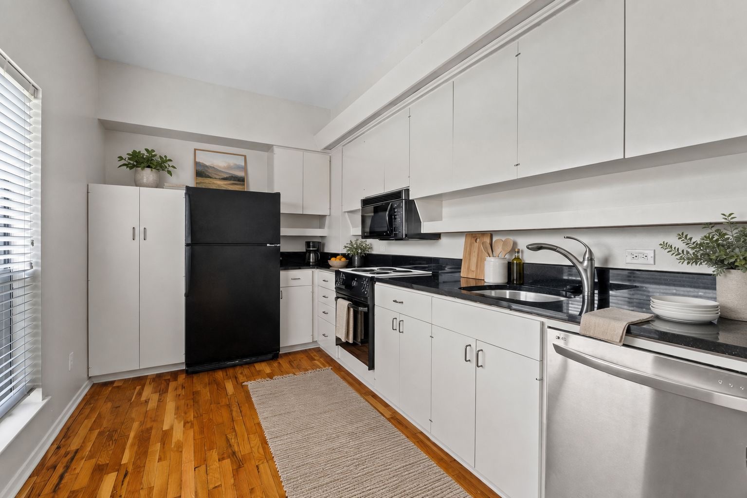 409 East 38th Street, Unit 305 Austin, TX 78705 - Photo 6 of 22