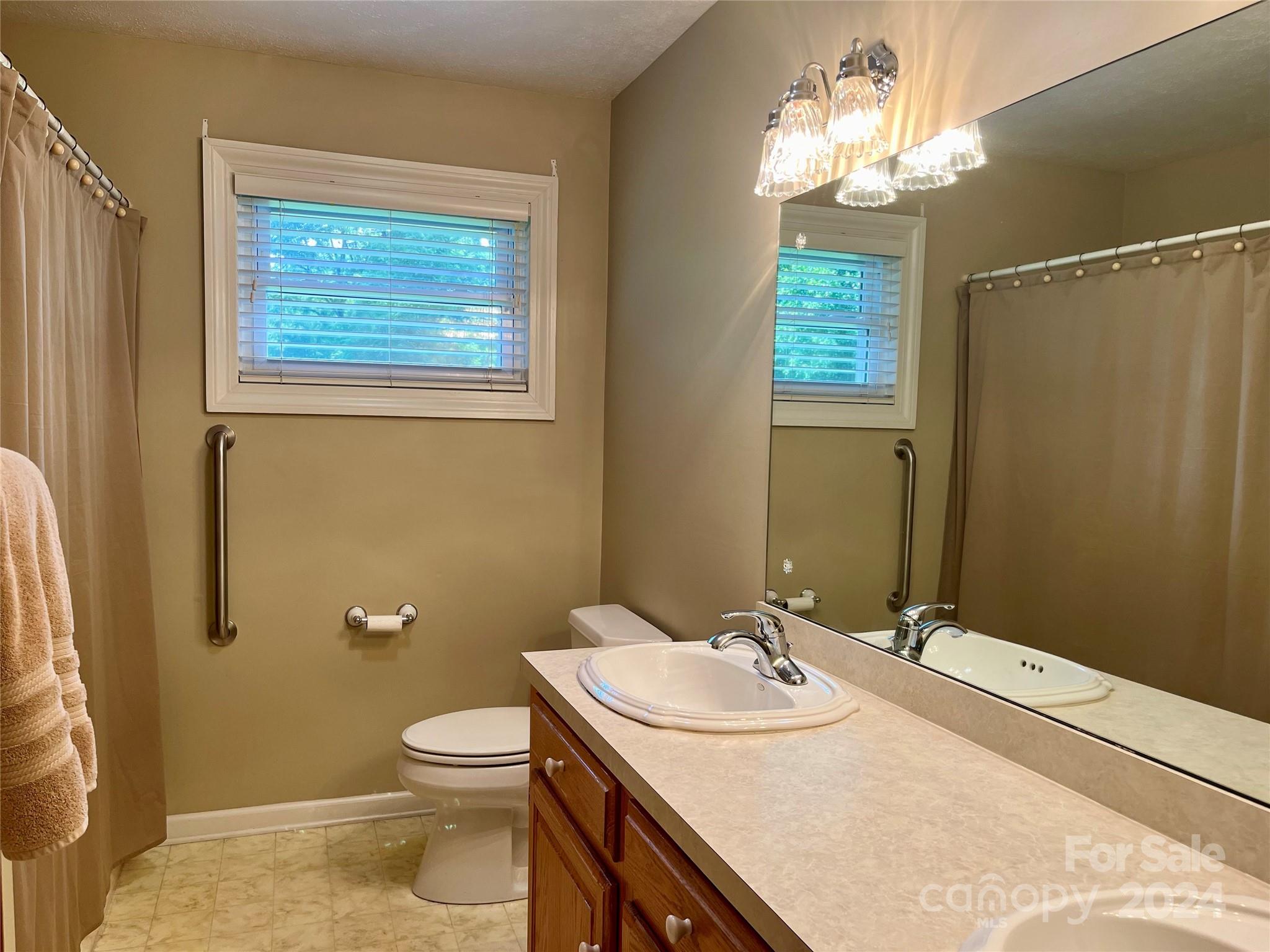 320 Walker Road Morganton, NC 28655 - Photo 9 of 13 Gallery Image 9