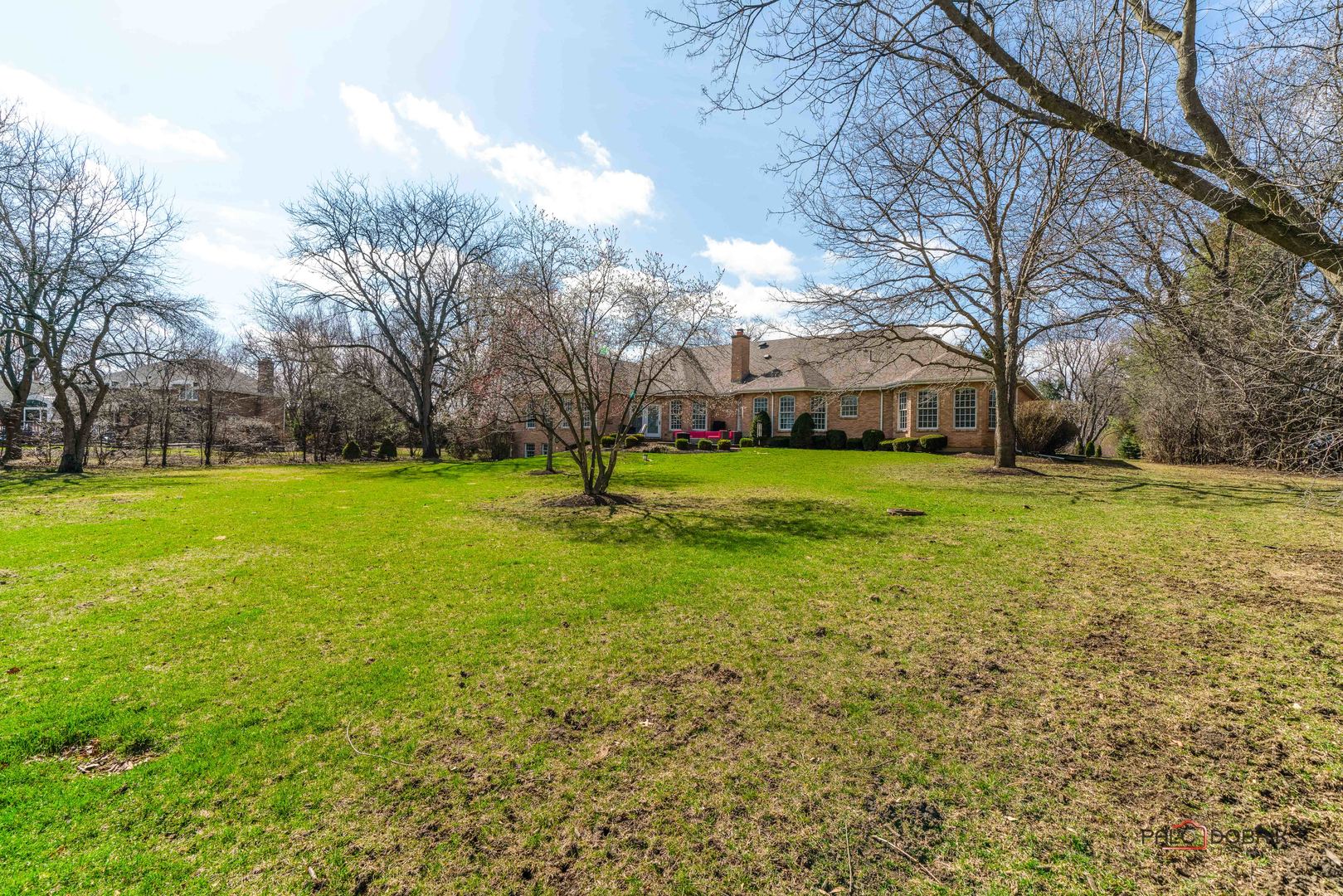2307 Old Hicks Road Long Grove, IL 60047 - Photo 47 of 59 a view of a basketball court