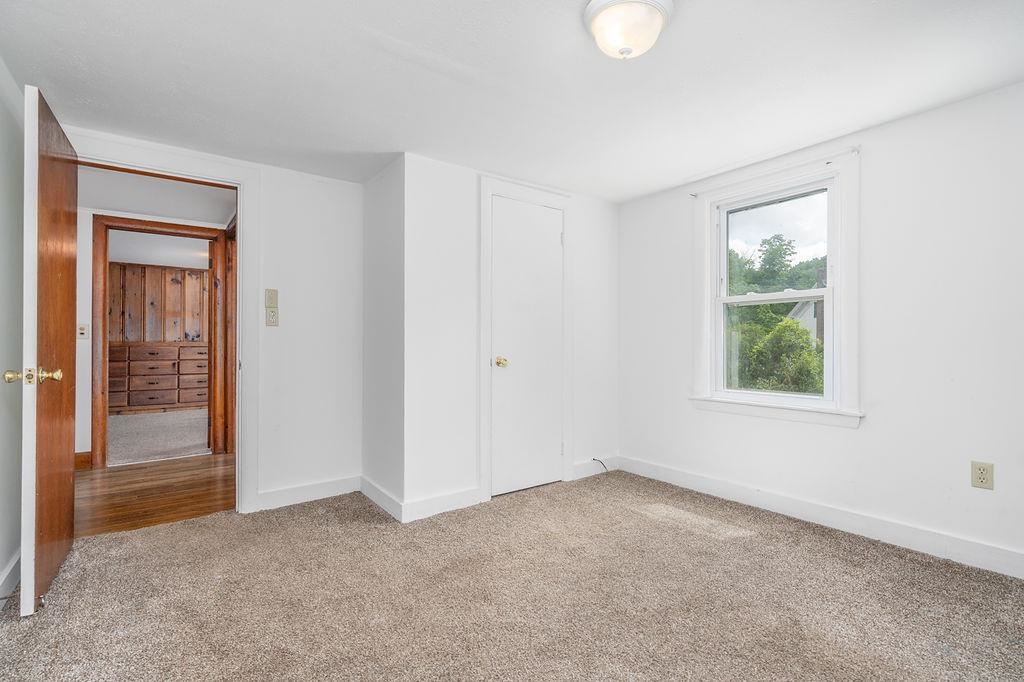 553 Province Road Strafford, NH 03884 - Photo 17 of 37