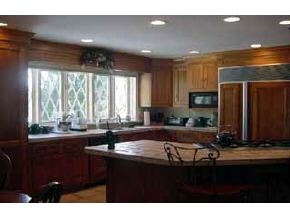 17 Woodvue Road Windham, NH 03087 - Photo 2 of 4