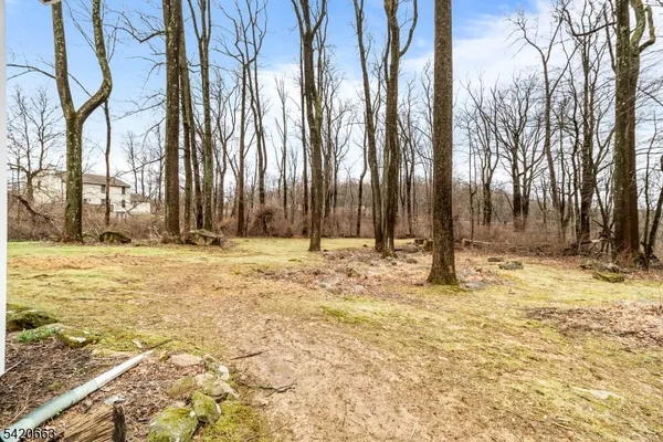 $4,000 | 382 Mine Road, Asbury, NJ 08802