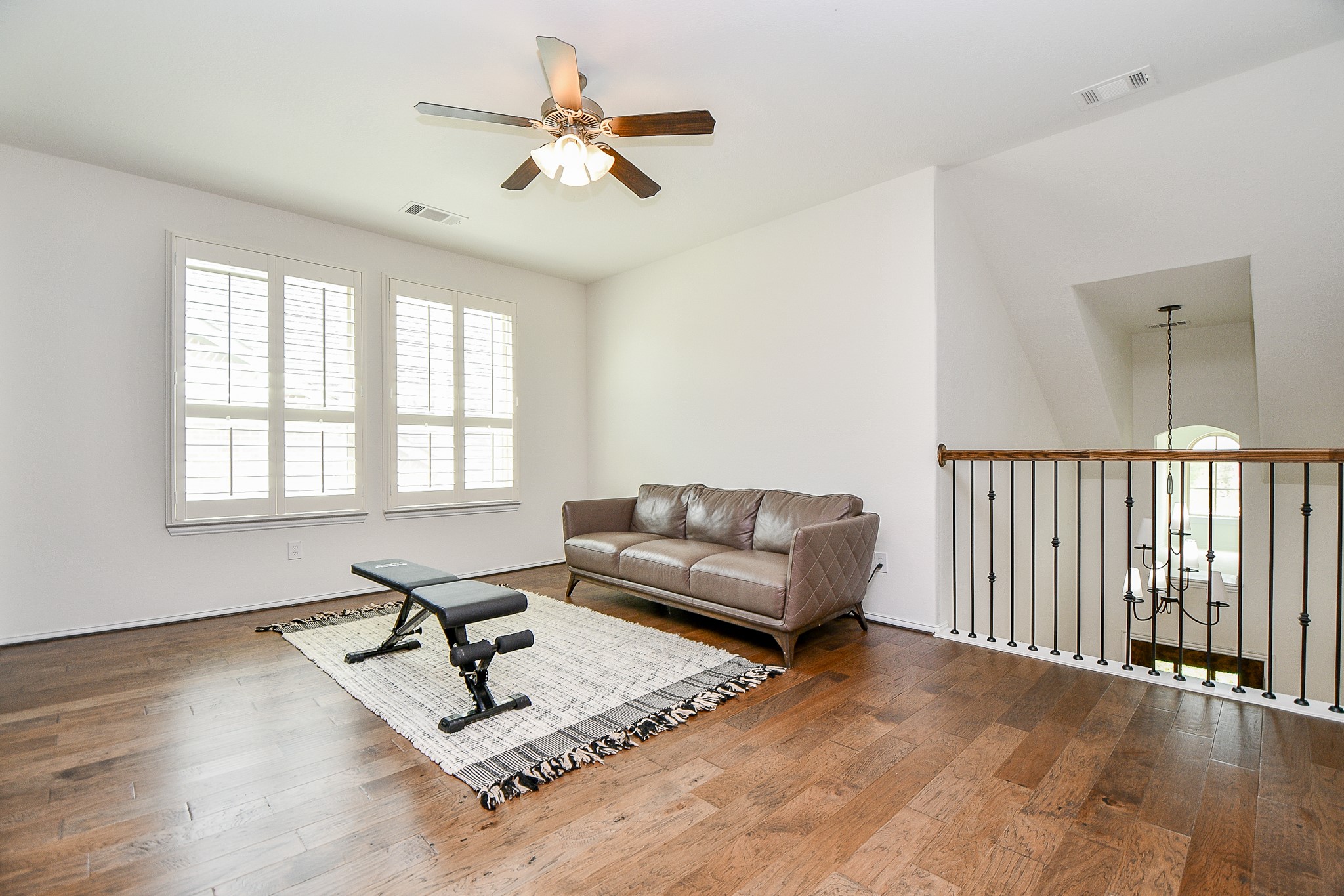 4523 Juniper Ridge Lane Manvel, TX 77578 - Photo 24 of 38 a living room with furniture and a window