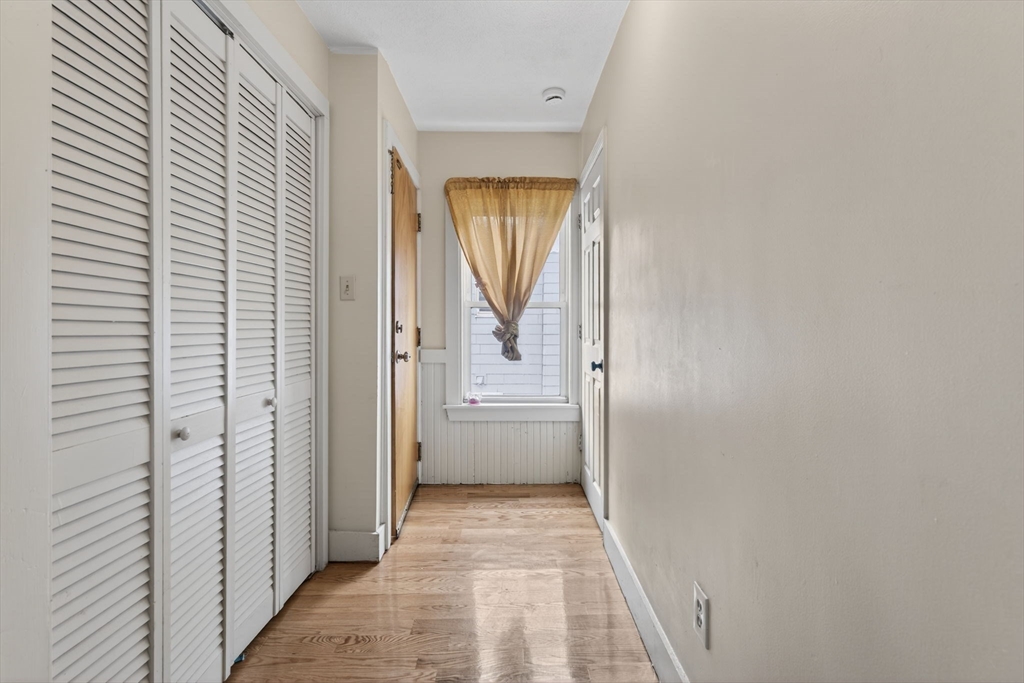 10 Valley Avenue Lynn, MA 01902 - Photo 19 of 42