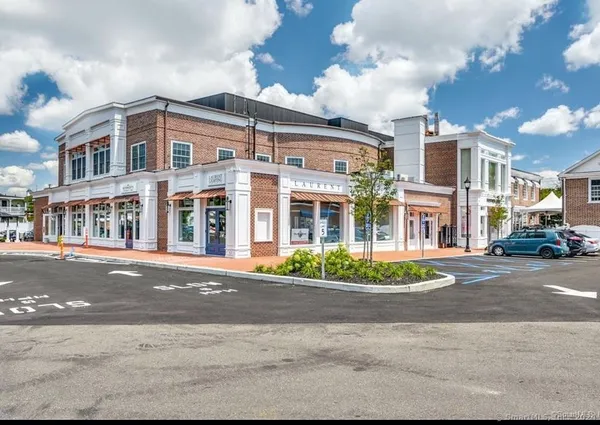 $3,500 | 1077 Boston Post Road, Unit 3, Darien, CT 06820