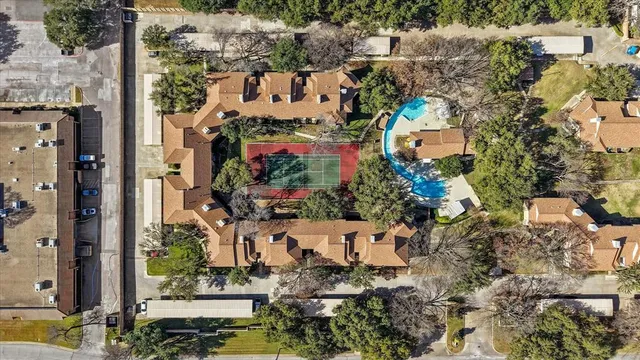 $180,000 | 16301 Ledgemont Lane, Unit 109, Addison, TX 75001