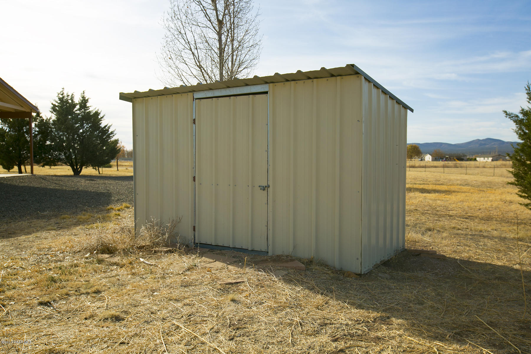 1370 West Antelope Run Road Paulden, AZ 86334 - Photo 35 of 35 Well House