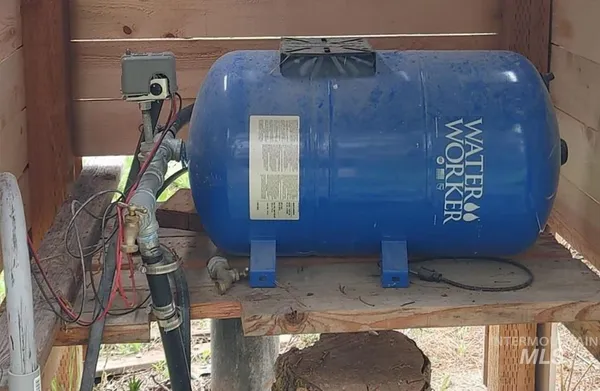 $195,000 | 28 Miners Court, Cascade, ID 83611