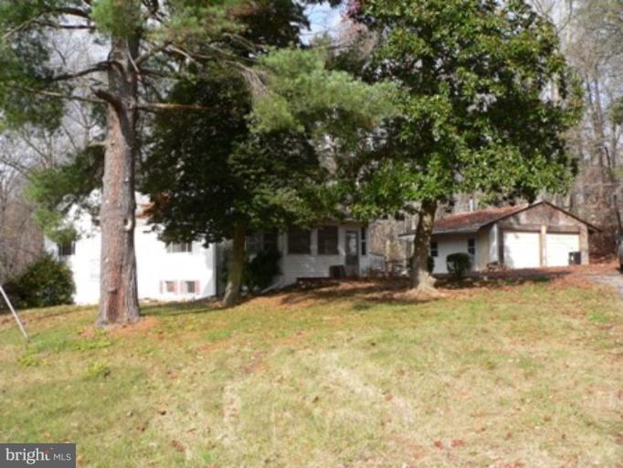 19111 Mockingbird Heights Road Triangle, VA 22172 - Photo 1 of 7 Exterior (Main)