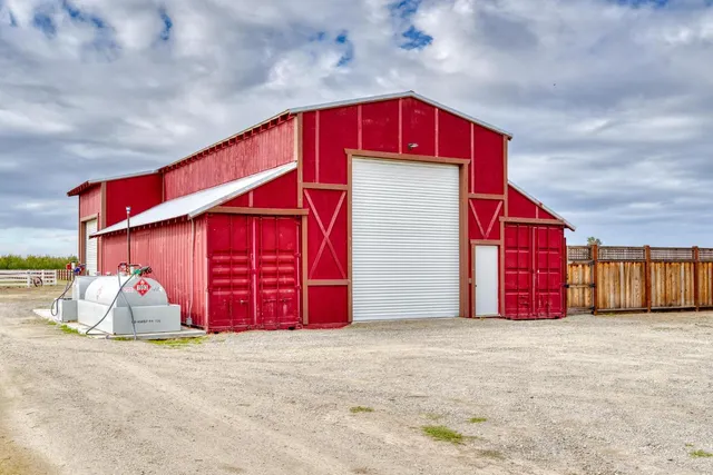$2,699,990 | 13791 Castle Road, Manteca, CA 95336