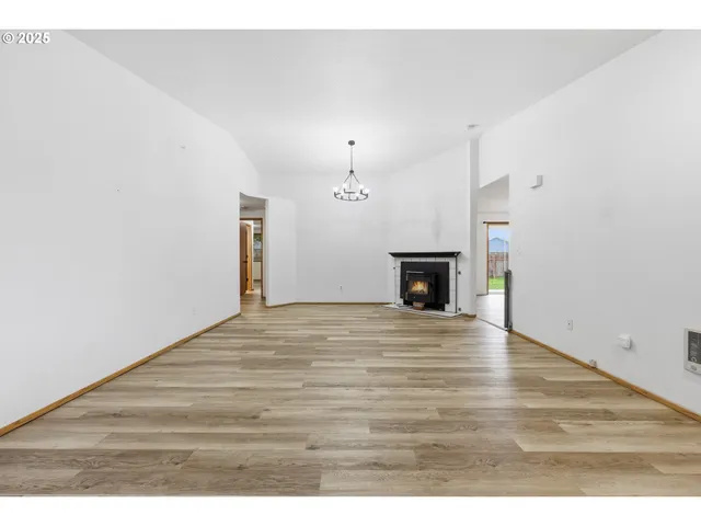 $425,000 | 10418 Northeast 66th Street, Vancouver, WA 98662