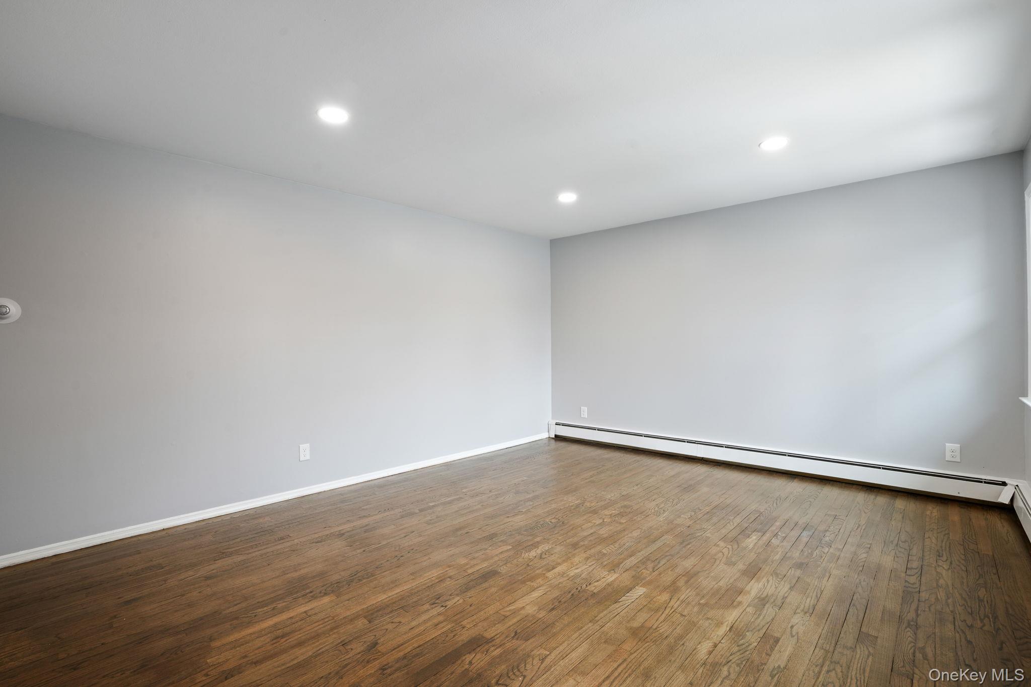 2710 South Road, Unit C6 Poughkeepsie, NY 12601 - Photo 6 of 19 a view of room