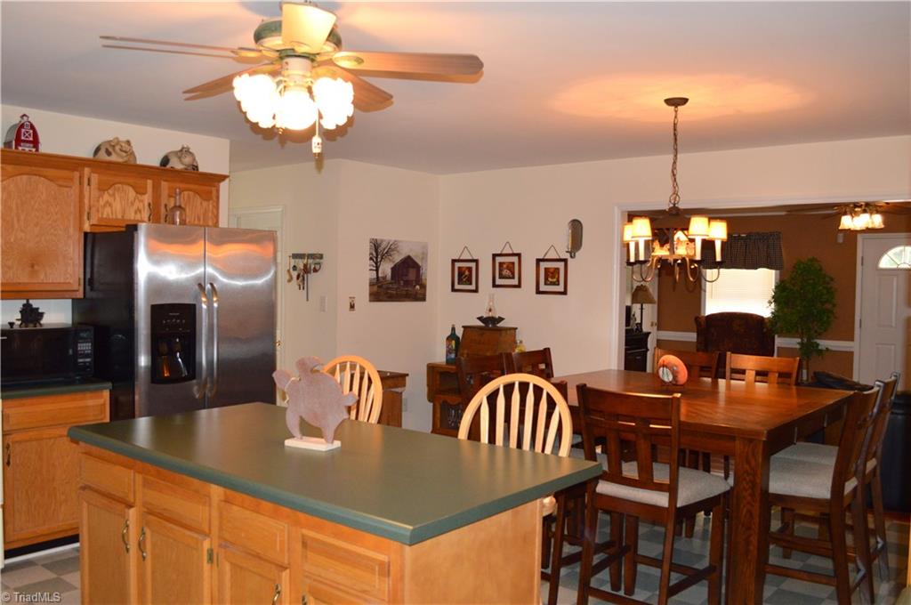 1275 Ridge Road Pine Hall, NC 27042 - Photo 16 of 30 Dining/Kitchen