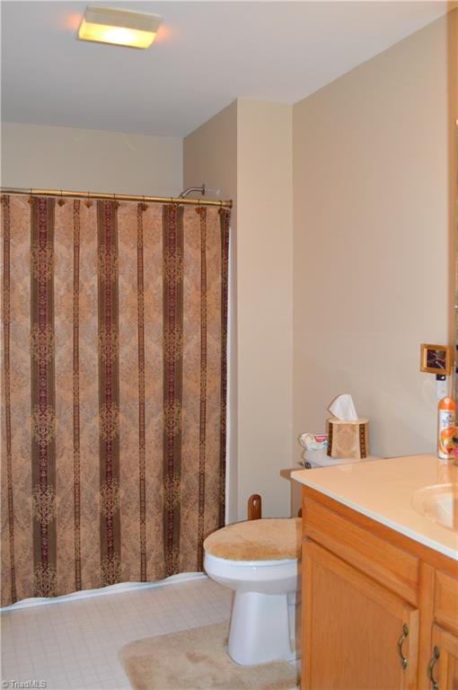 1275 Ridge Road Pine Hall, NC 27042 - Photo 19 of 30 Master Bath