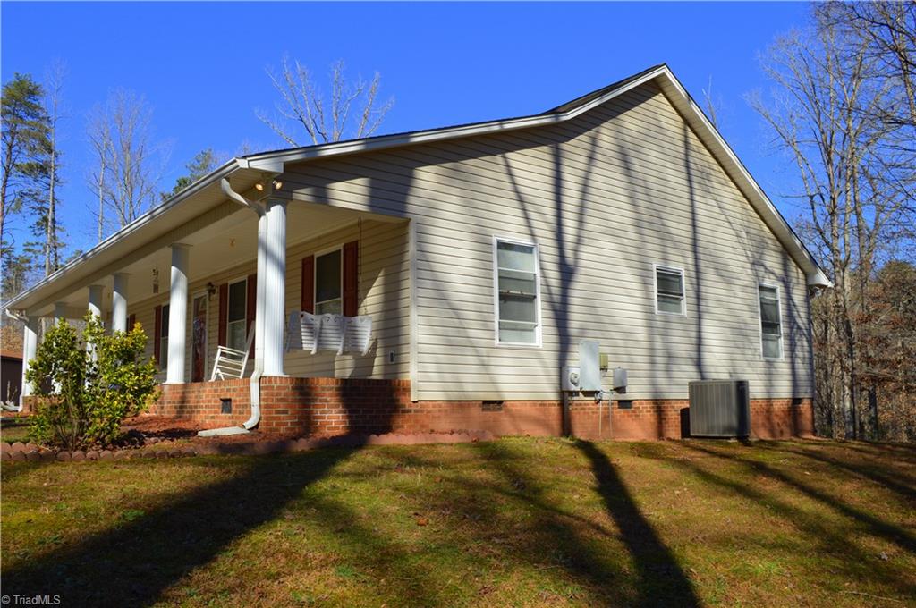 1275 Ridge Road Pine Hall, NC 27042 - Photo 4 of 30 Exterior Side