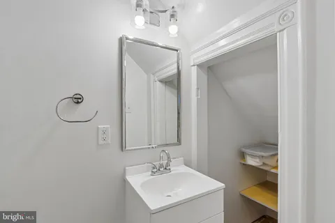 $275,000 | 5217 Greenway Avenue, Philadelphia, PA 19143