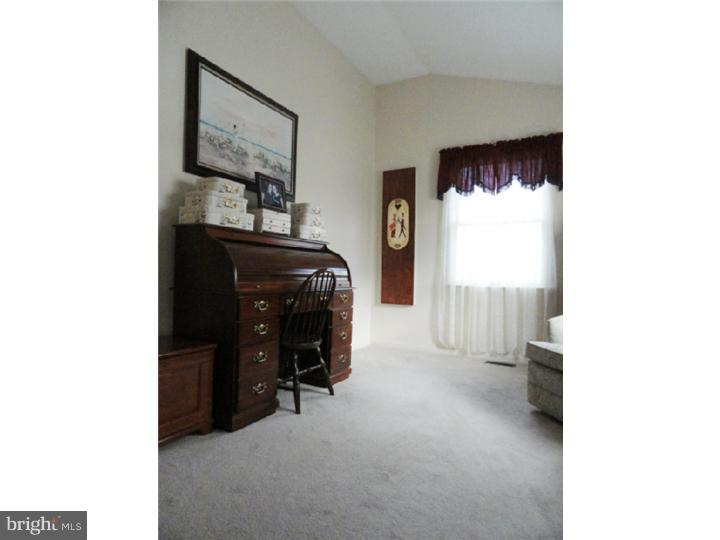 137 Harris Road Princeton Junction, NJ 08550 - Photo 14 of 21 Gallery Image 14