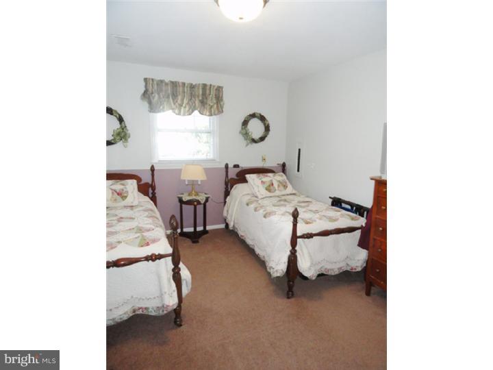 137 Harris Road Princeton Junction, NJ 08550 - Photo 18 of 21 Gallery Image 18