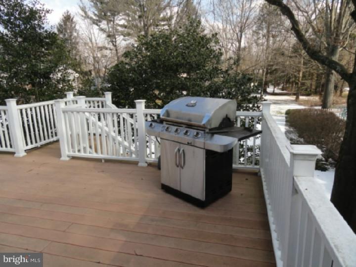 137 Harris Road Princeton Junction, NJ 08550 - Photo 20 of 21 Gallery Image 20