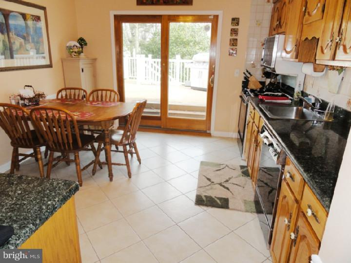 137 Harris Road Princeton Junction, NJ 08550 - Photo 8 of 21 Gallery Image 8