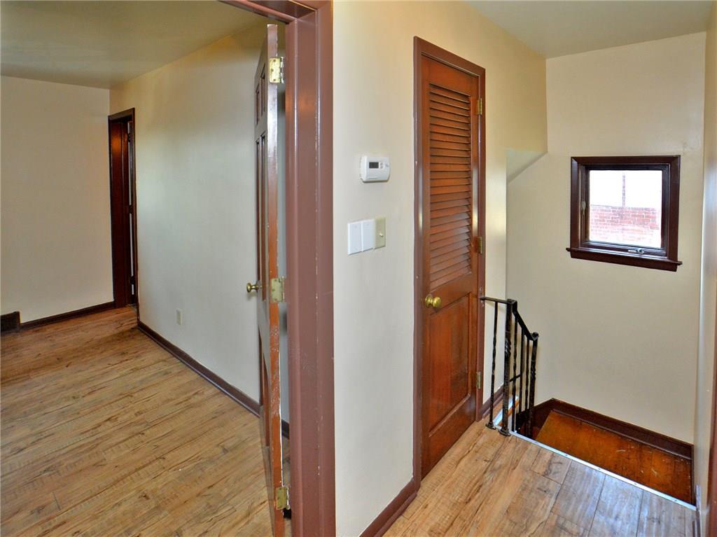381 Freeport Road Blawnox, PA 15238 - Photo 5 of 18 Gallery Image 5