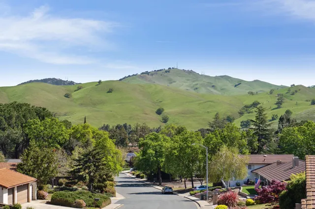 $1,649,000 | 367 Mt Washington Way, Clayton, CA 94517