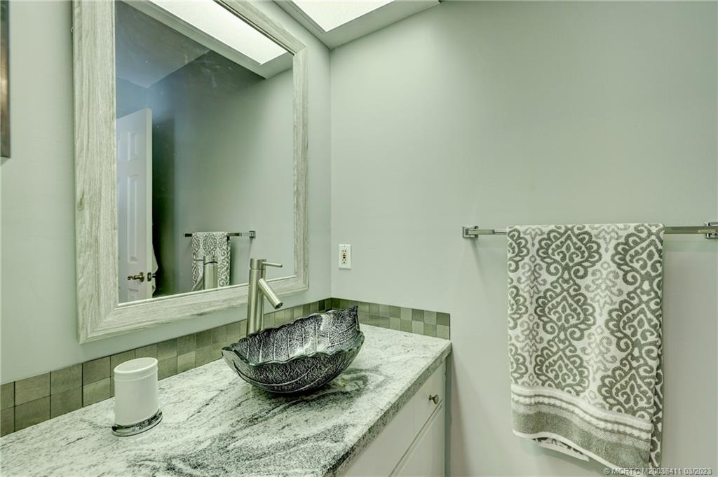 1881 Southwest Palm City Road, Unit H102 Stuart, FL 34994 - Photo 18 of 30 Gallery Image 18
