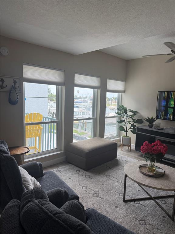 315 Medallion Boulevard, Unit H Madeira Beach, FL 33708 - Photo 17 of 60
