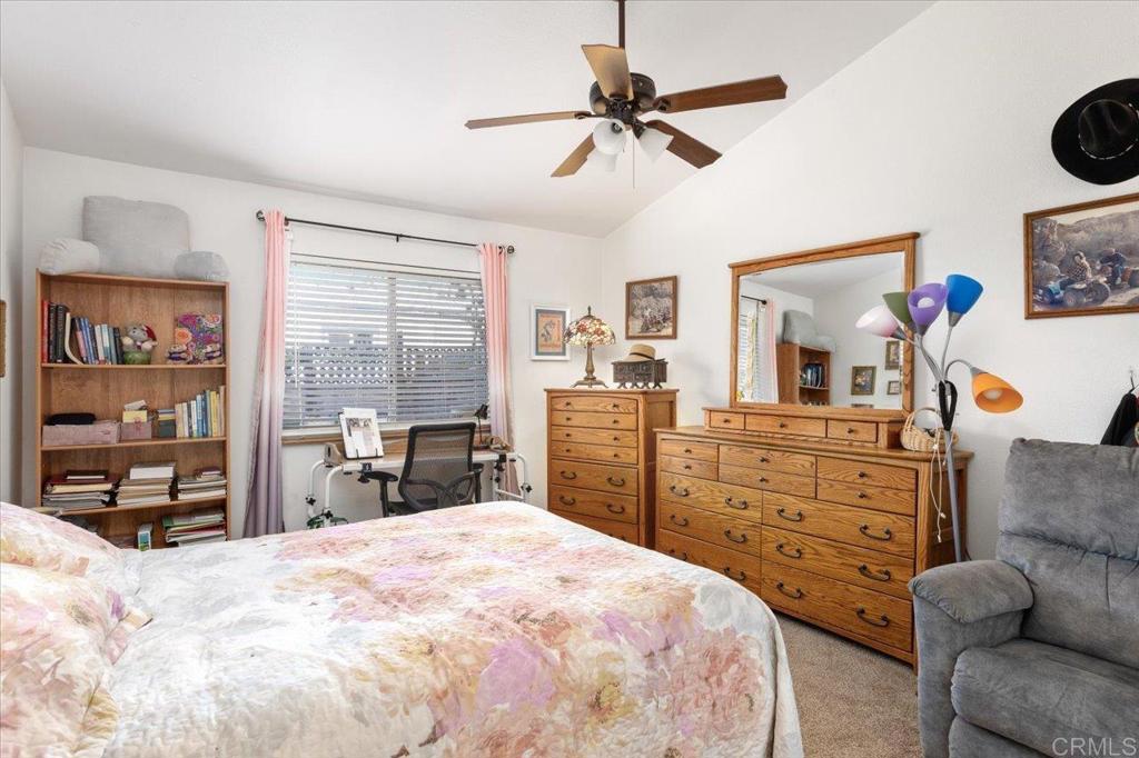 464 Devonshire Glen Escondido, CA 92027 - Photo 17 of 27