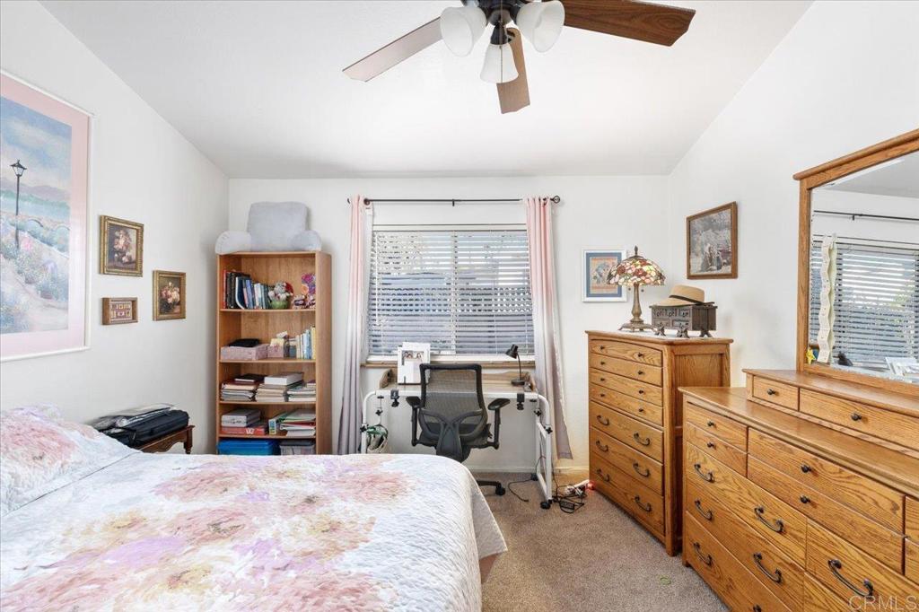 464 Devonshire Glen Escondido, CA 92027 - Photo 19 of 27