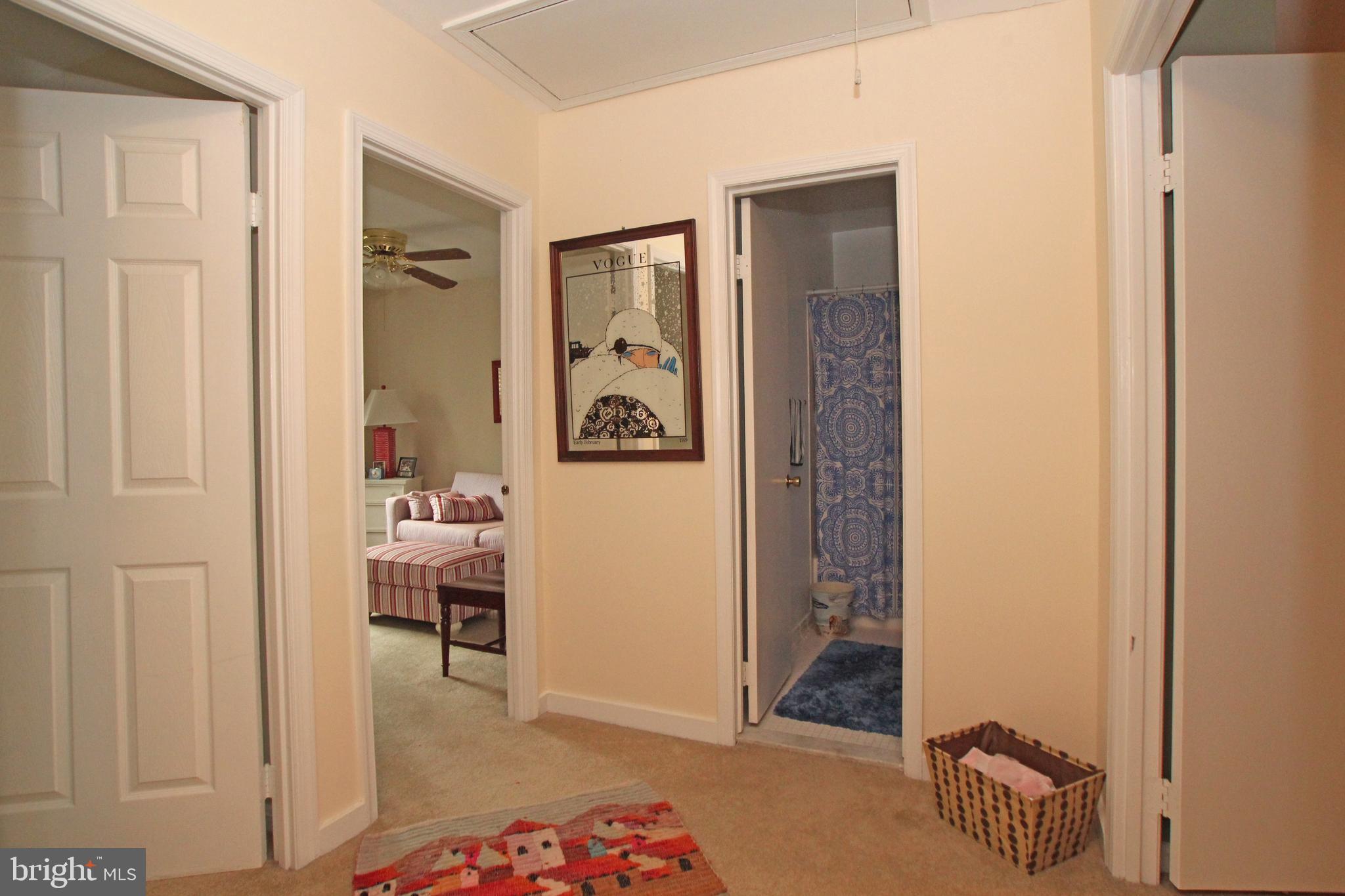 8132 Sleepy View Lane Springfield, VA 22153 - Photo 15 of 35 Upper Landing