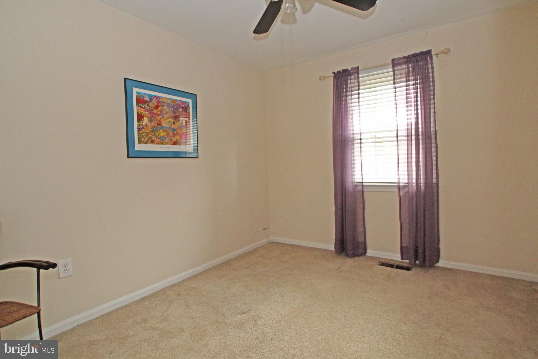 8132 Sleepy View Lane Springfield, VA 22153 - Photo 19 of 35 2nd bedroom