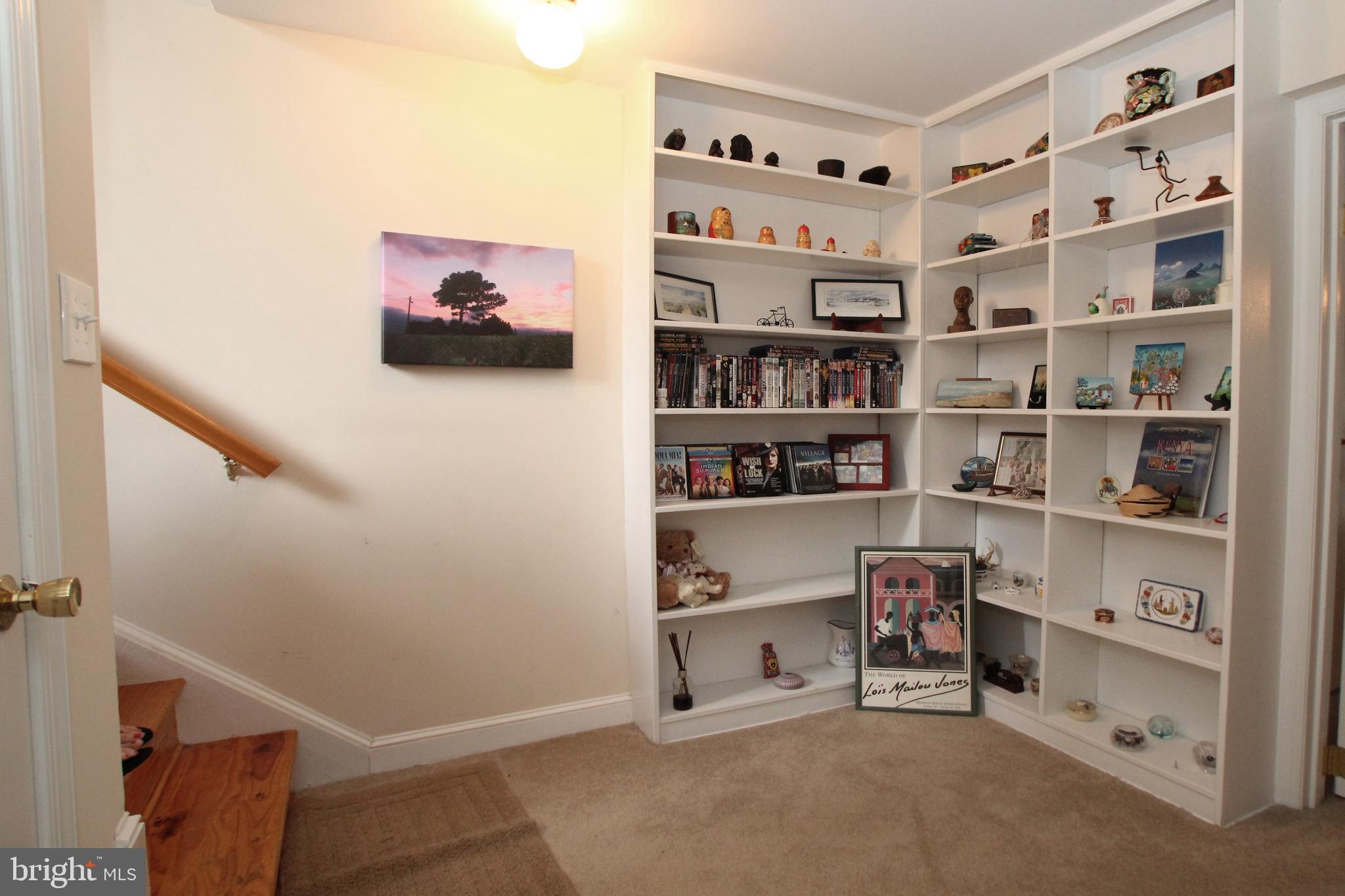 8132 Sleepy View Lane Springfield, VA 22153 - Photo 26 of 35 Gallery Image 26