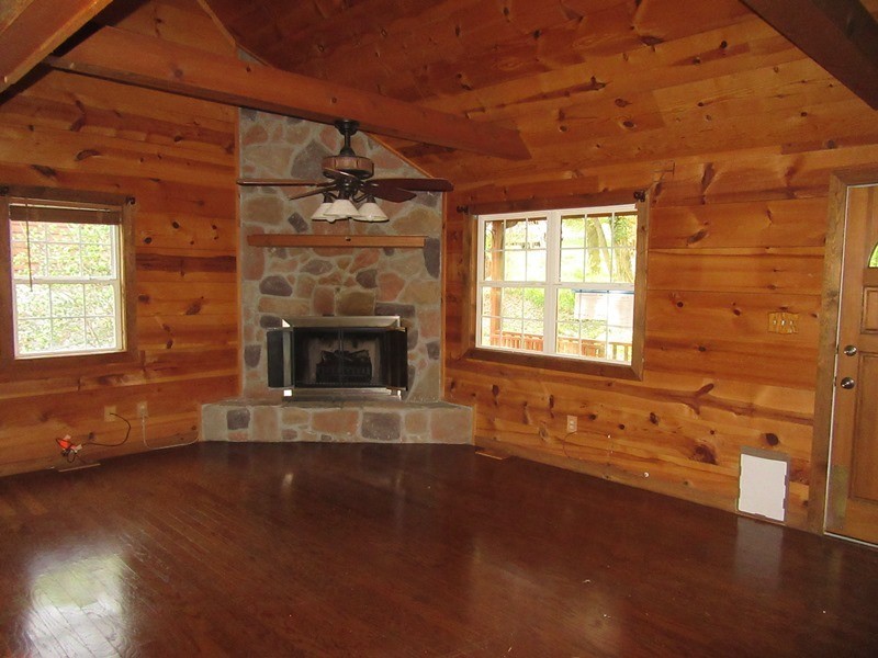 165 Renee Road Dover, TN 37058 - Photo 3 of 16 Gallery Image 3