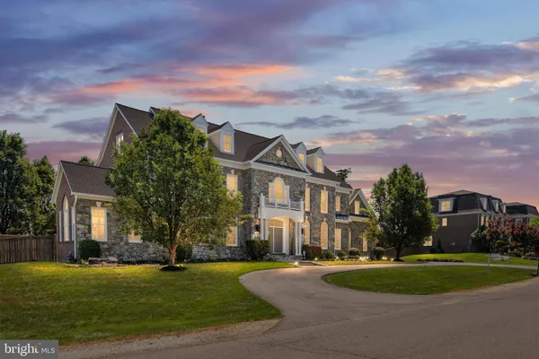 $2,300,000 | 9311 Occoquan Overlook Drive, Lorton, VA 22079