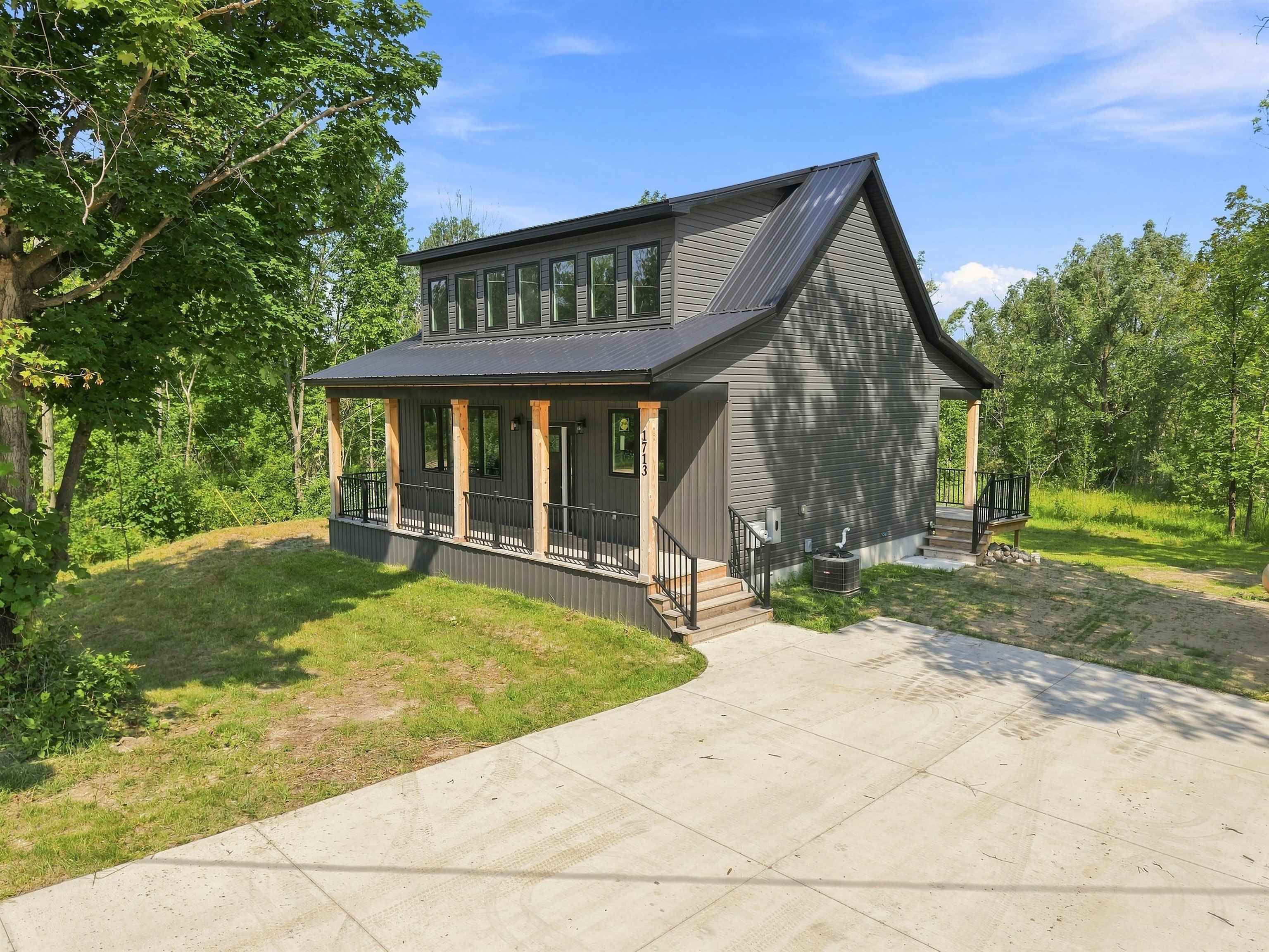 1713 Vanderlip Road Traverse City, MI 49686 - Photo 2 of 54 Gallery Image 2