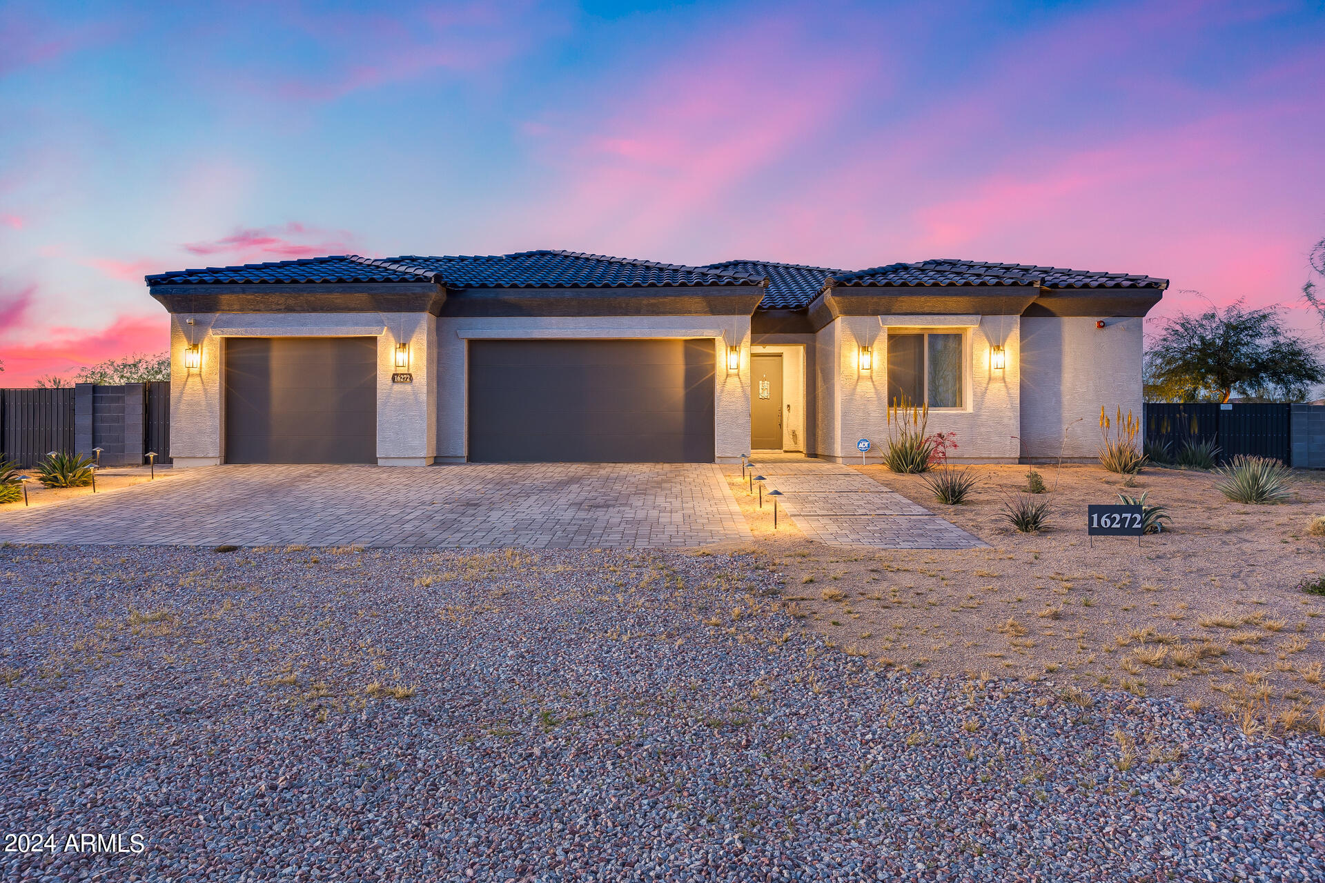 16272 West Peak View Road Surprise, AZ 85387 - Photo 30 of 110 Gallery Image 30
