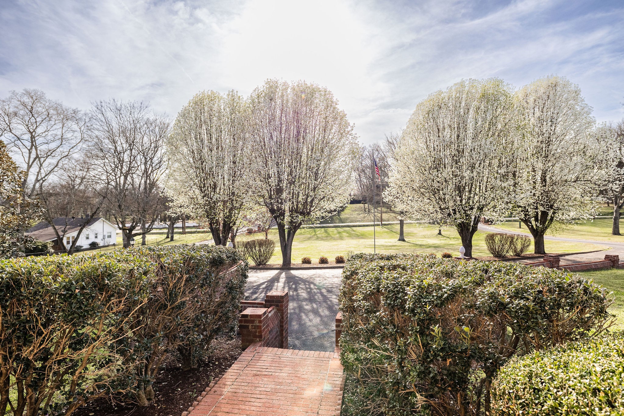 1427 Neelys Bend Road Madison, TN 37115 - Photo 3 of 27 Gallery Image 3