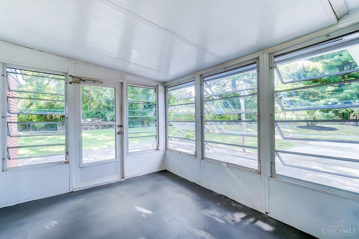 5778 Yankee Road Middletown, OH 45044 - Photo 21 of 46 Gallery Image 21