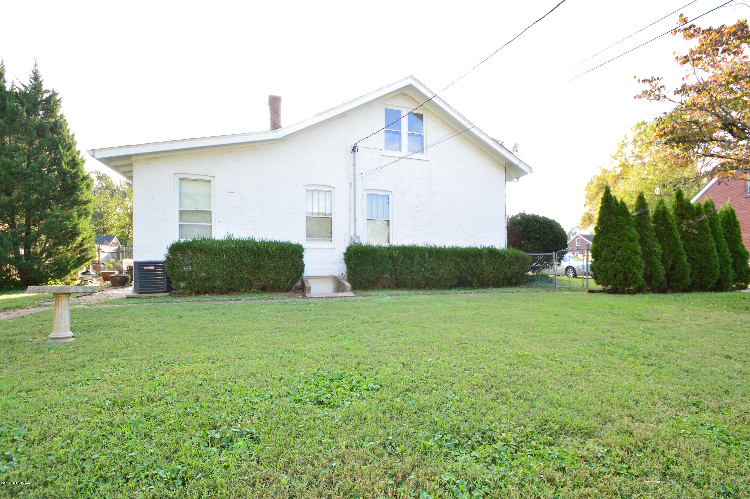 3021 Beaumont Road Louisville, KY 40205 - Photo 9 of 26 2016-10-04 05