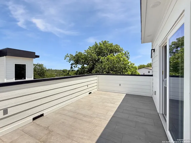 $2,200 | 1801 Montana Street, Unit 1, San Antonio, TX 78203