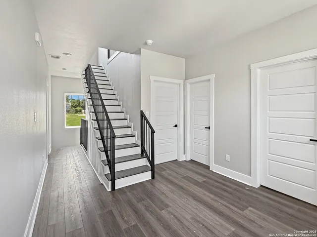 $2,200 | 1801 Montana Street, Unit 1, San Antonio, TX 78203