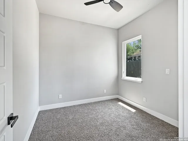 $2,200 | 1801 Montana Street, Unit 1, San Antonio, TX 78203