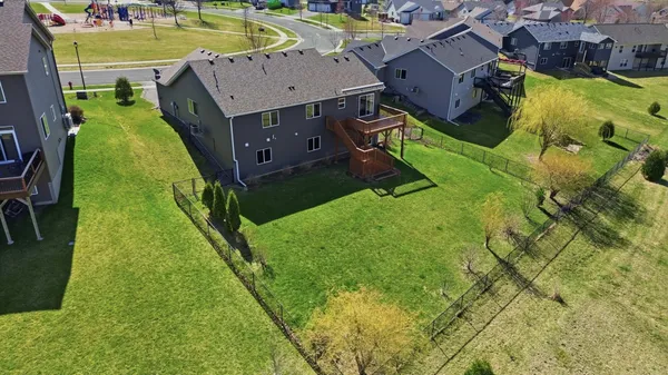 $375,000 | 933 Aspen Circle, Watertown, MN 55388