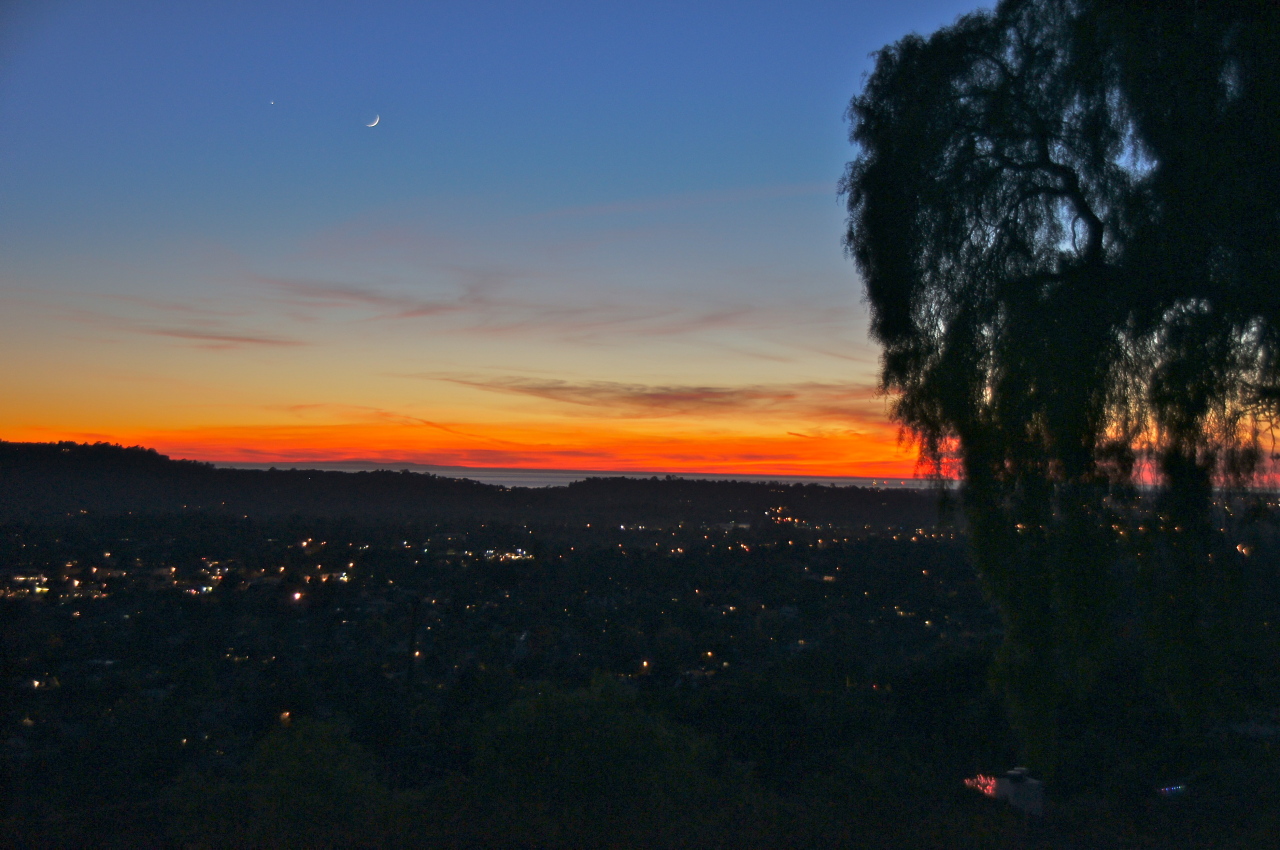 947 Cheltenham Road Santa Barbara, CA 93105 - Photo 31 of 35 a view of an outdoor space and city