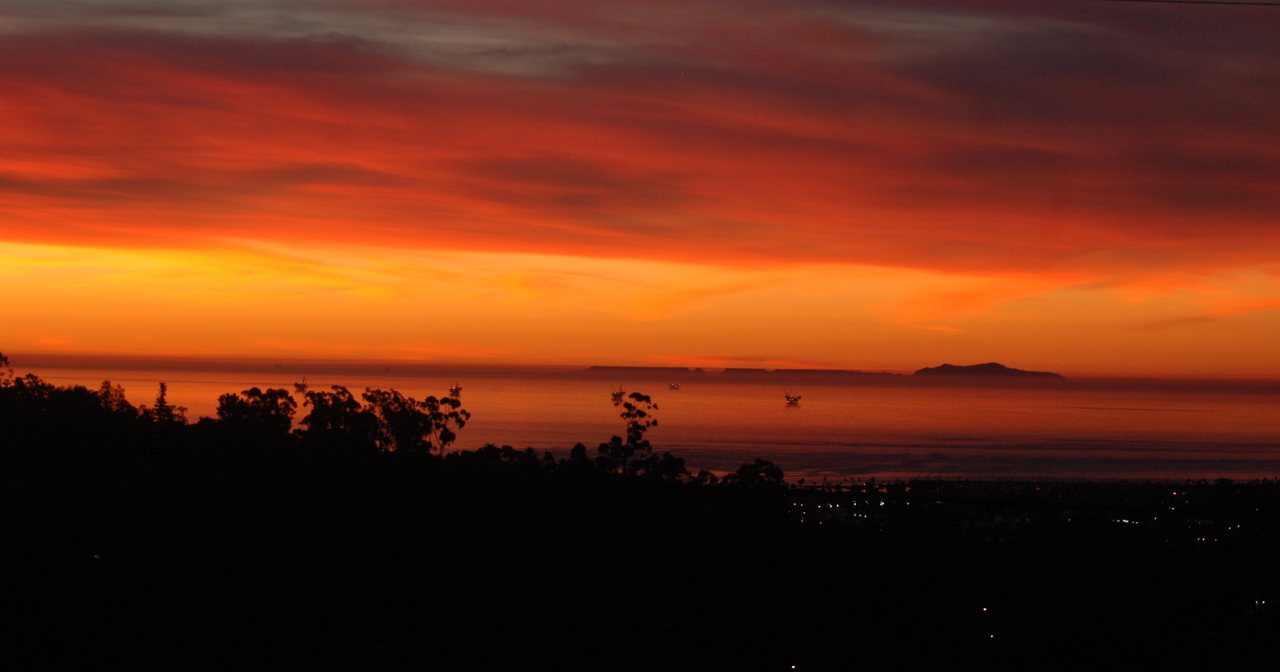 947 Cheltenham Road Santa Barbara, CA 93105 - Photo 4 of 35 a view of sunset