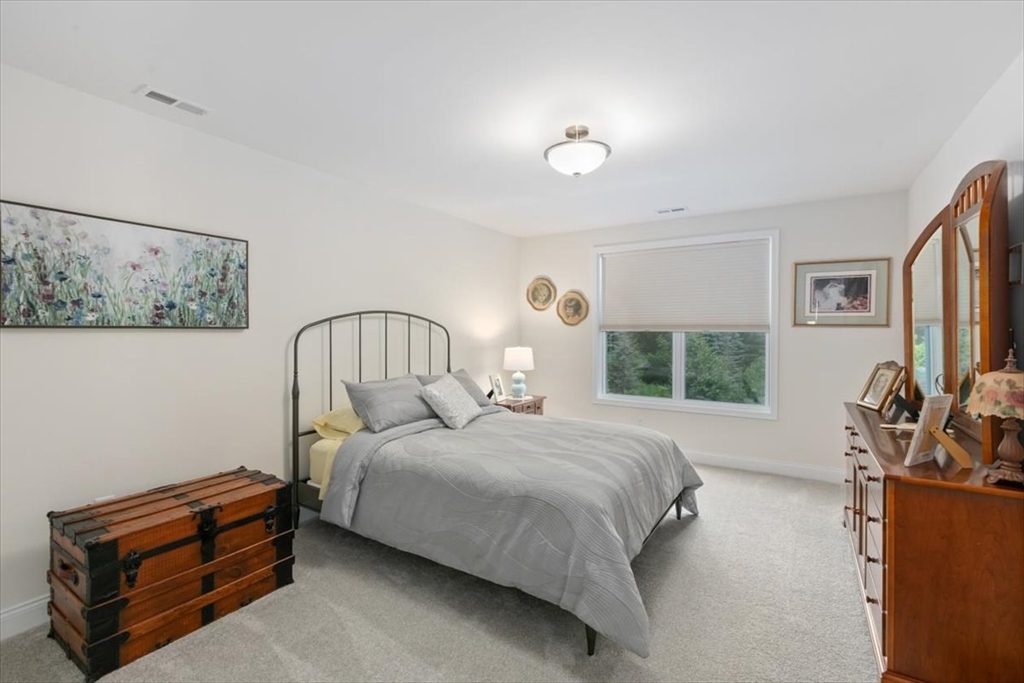 11 Hummingbird Way, Unit 11 Methuen, MA 01844 - Photo 23 of 34