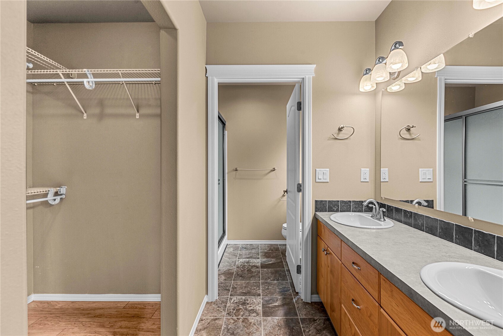 1240 Gallers Street Wenatchee, WA 98801 - Photo 19 of 33