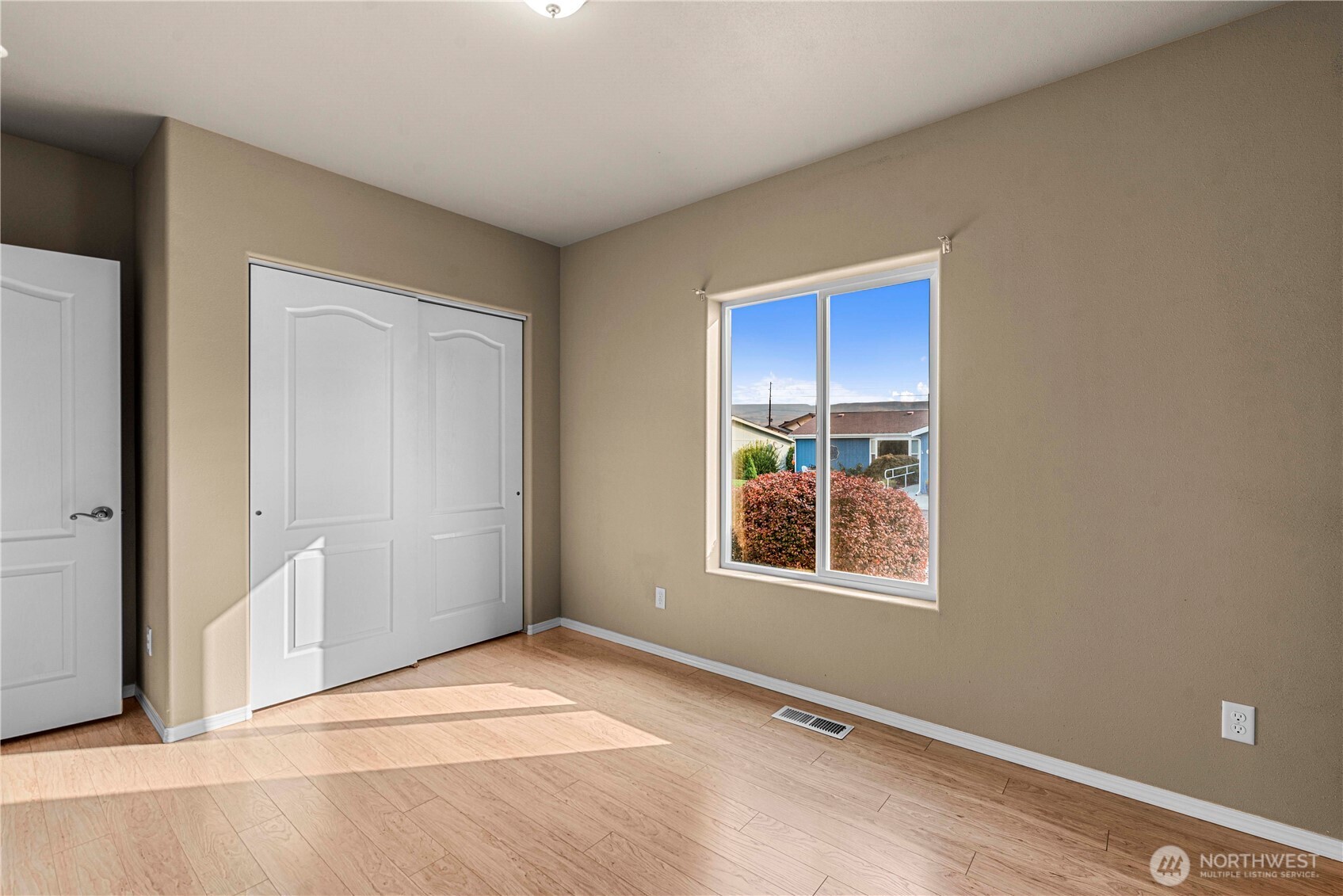 1240 Gallers Street Wenatchee, WA 98801 - Photo 21 of 33