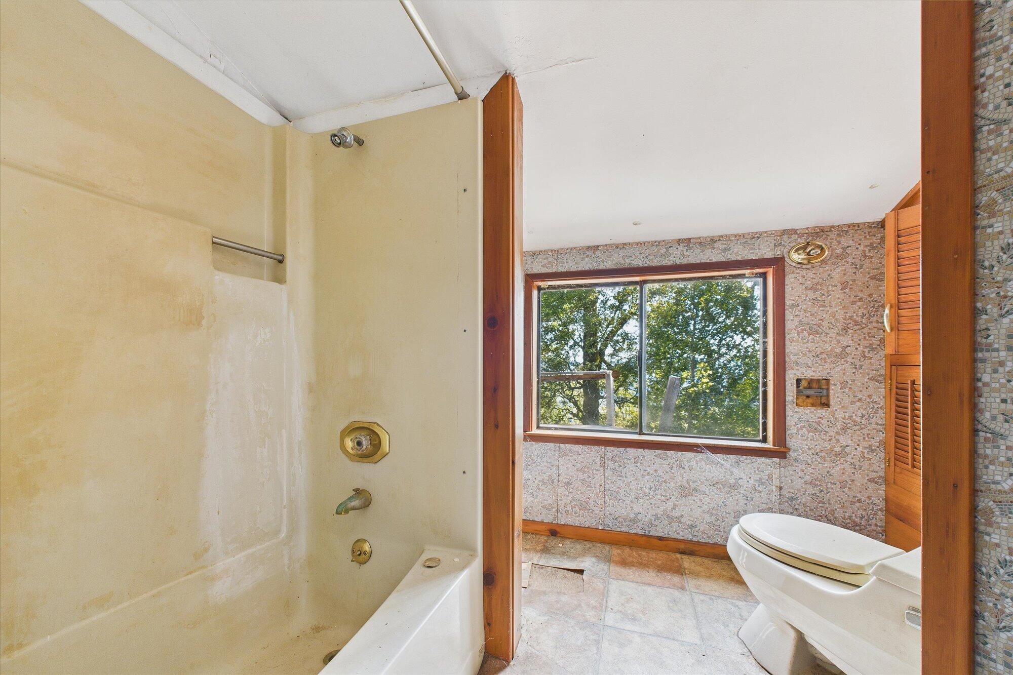 3602 Thomas Road Miranda, CA 95553 - Photo 30 of 66